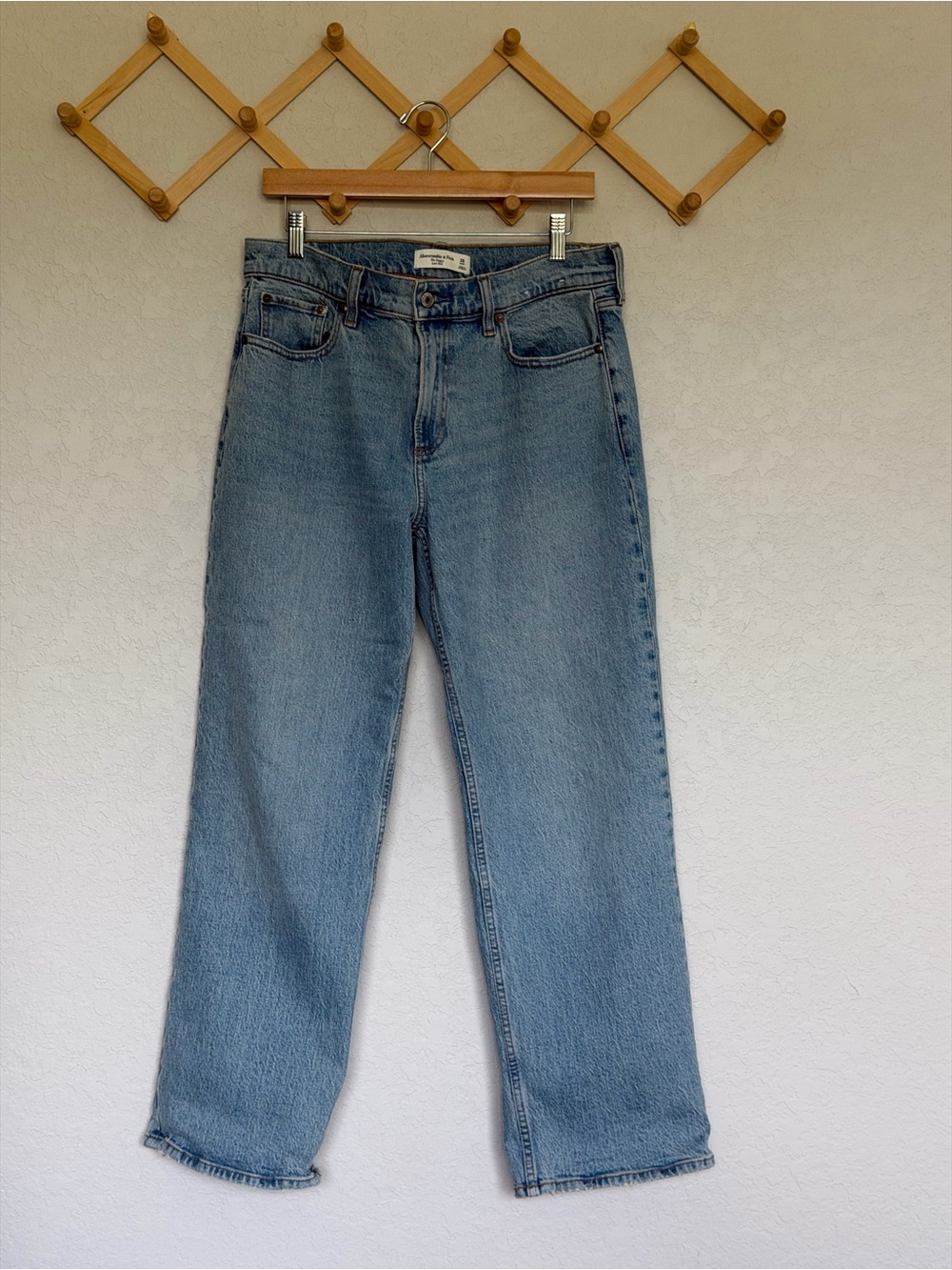 Abercrombie & Fitch Low Rise Baggy Jean
